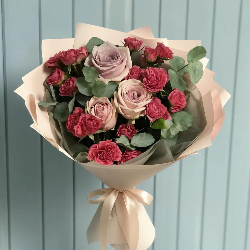 Букет цветов из: Гвоздики и Розы в Струги Красные