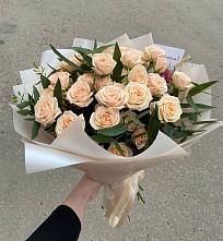 Букет Кремовые розы Латте в Струги Красные
