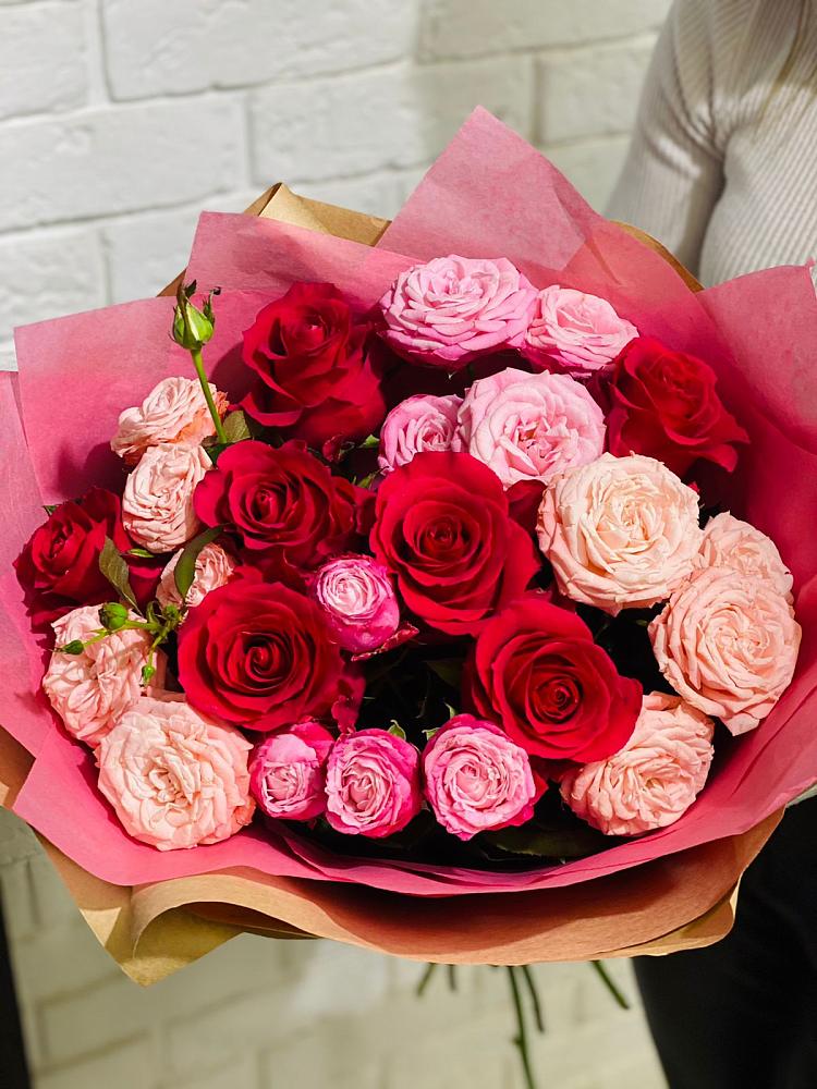 Букет цветов из: Розы в Струги Красные