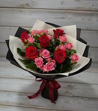 Букет цветов из:  Розы в Струги Красные