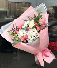 Букет цветов из:  Розы, Лизиантусы и Хризантемы в Струги Красные