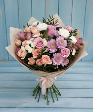 Букет цветов из:  Хризантемы, Розы и Альстромерии в Струги Красные