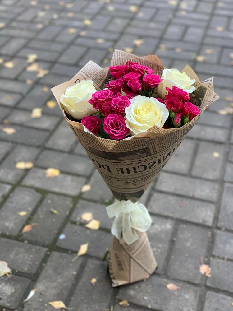 Букет цветов из: Розы в Струги Красные